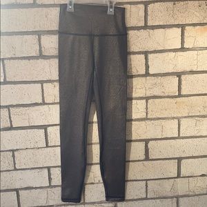 Lululemon Wunder Under 28”